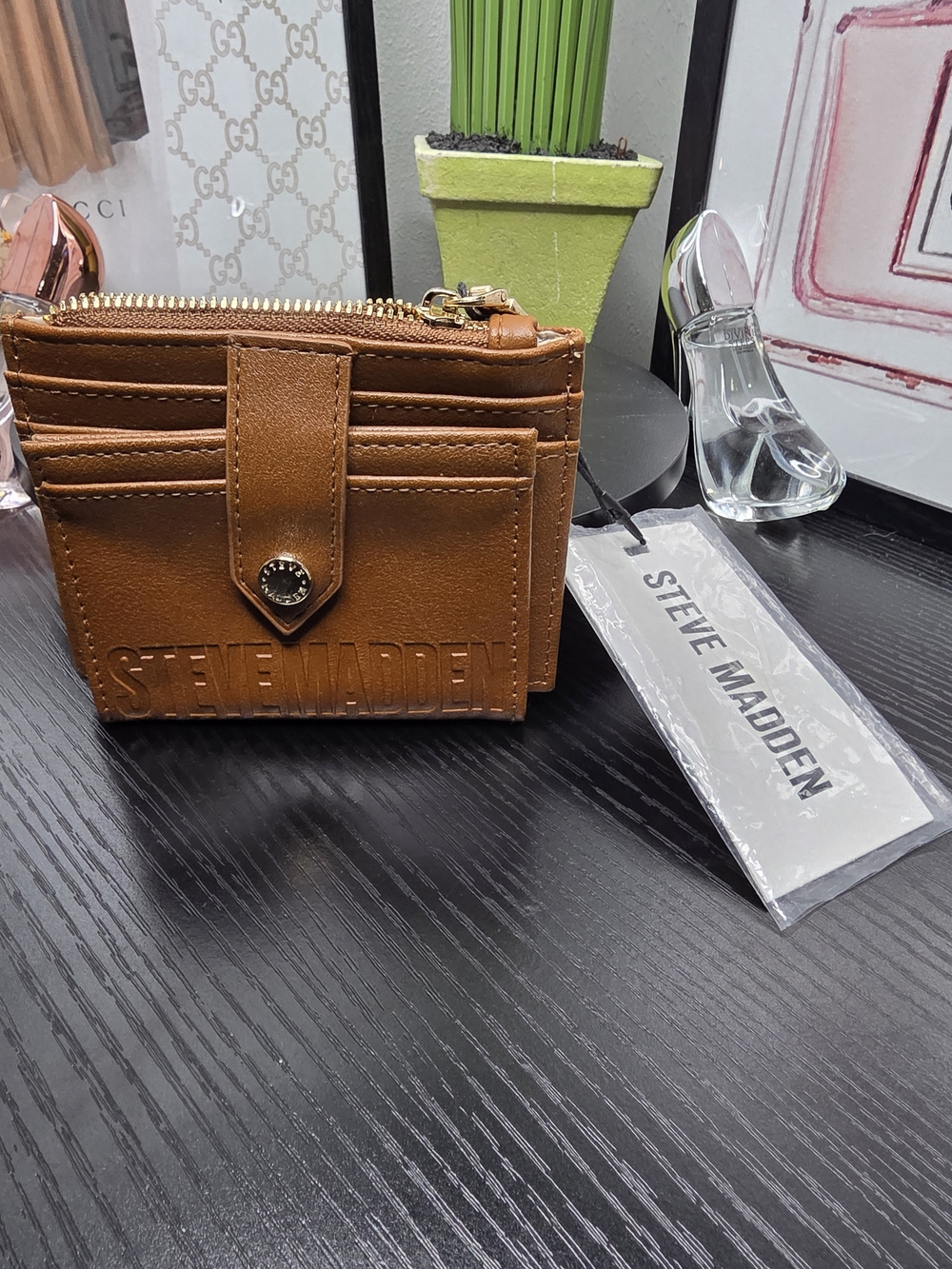 Steve Madden Women’s Tan Leather Card Wallet